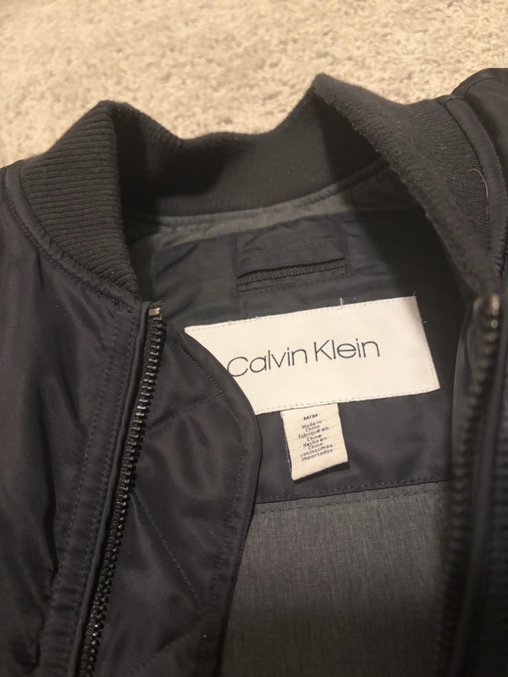 Calvin Klein Men’s Black Bomber Jacket size M excellent condition - Picture 9 of 9